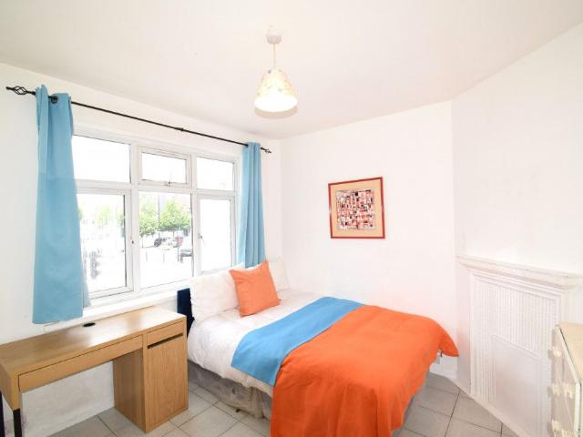 Room for rent in Greater London