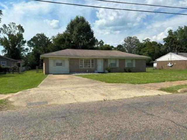 House for sale in Selma, Alabama