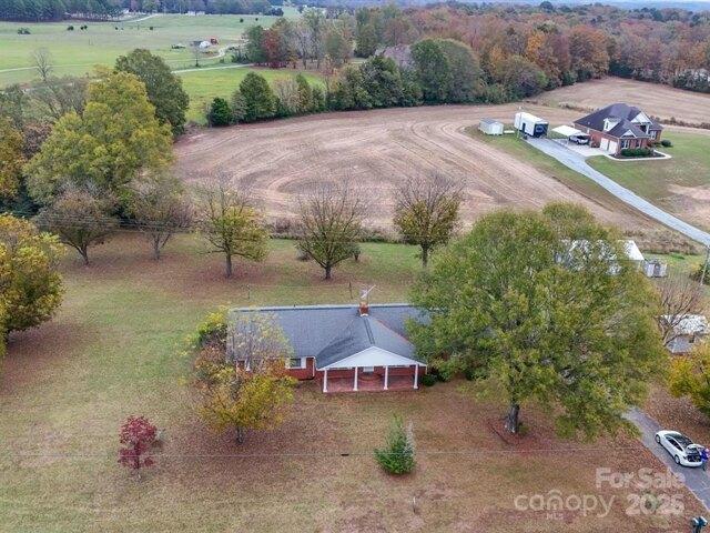 House for sale in Wingate