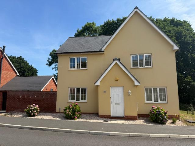 Apartment for rent in West Clyst, Budlake