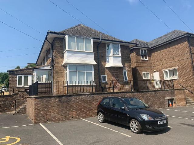 Apartment for rent in Greengates, West Yorkshire