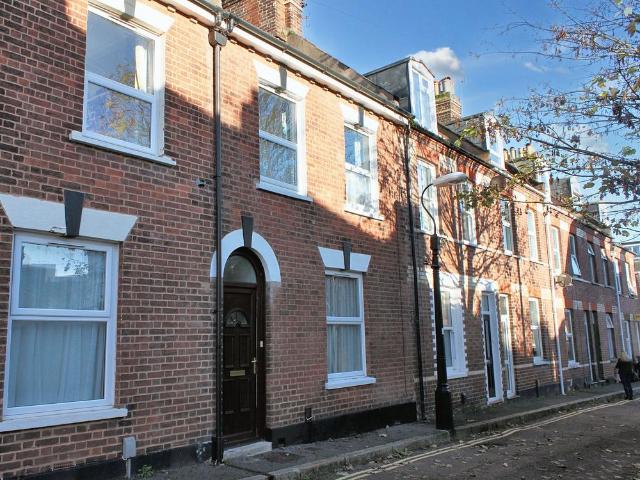 House for rent in Newtown, Exeter