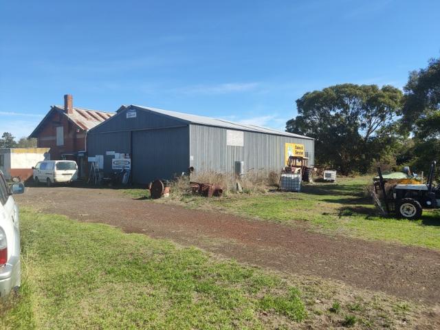 Warehouse for sale in Penshurst, Victoria