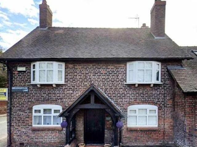 House for sale in Lyons, Greater London