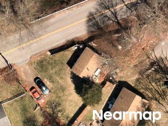House for sale in Centerville, Centerville