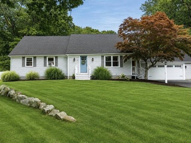 House for sale in Lakeville, Massachusetts
