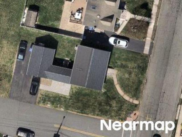 House for sale in Avenel, New Jersey