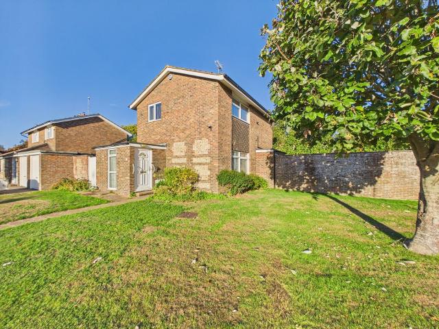 House for rent in Felpham, Arun
