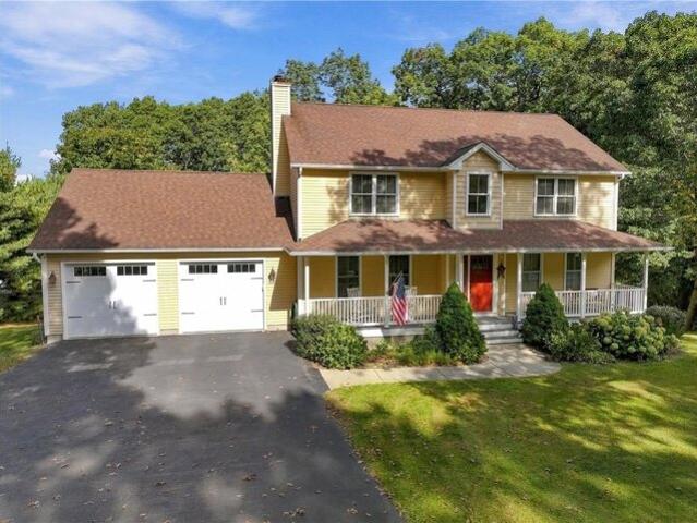 House for sale in Lincoln, Providence County