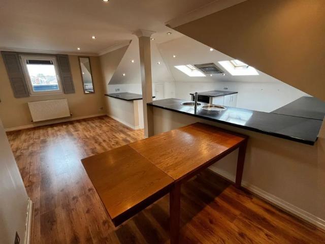 Apartment for rent in Clayhall, Middlecroft