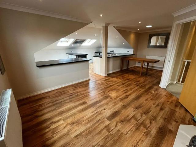 Apartment for rent in Clayhall, Middlecroft
