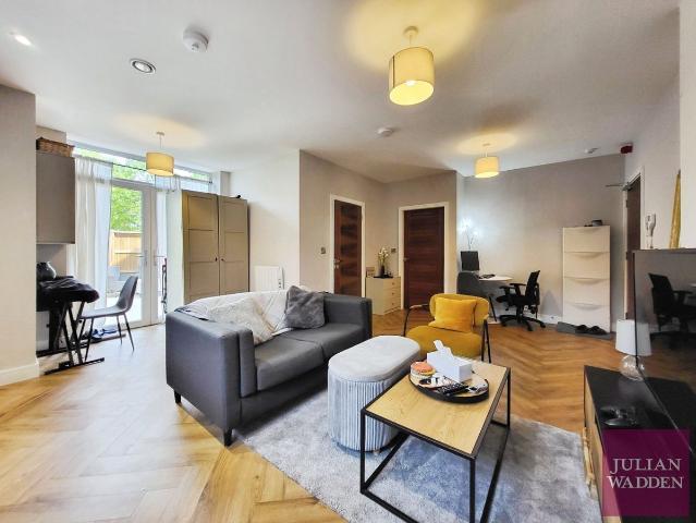 Apartment for rent in Handforth