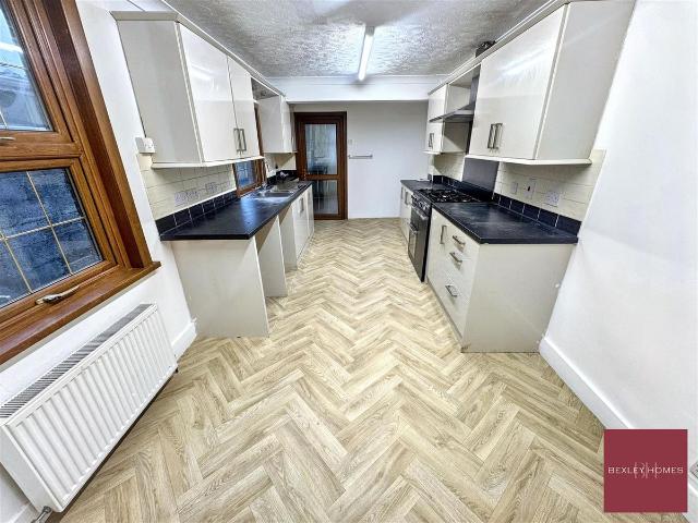 House for rent in Kings Farm, Hamerton