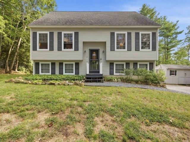 House for sale in Locke Lake Colony, Barnstead