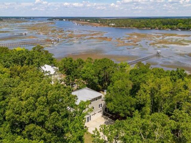 House for sale in Awendaw