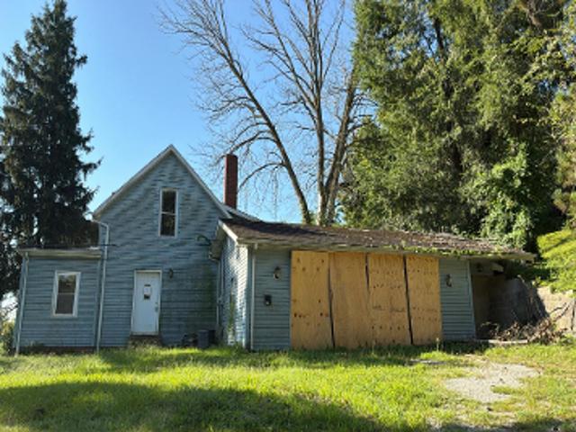 House for sale in Petersburg, Illinois