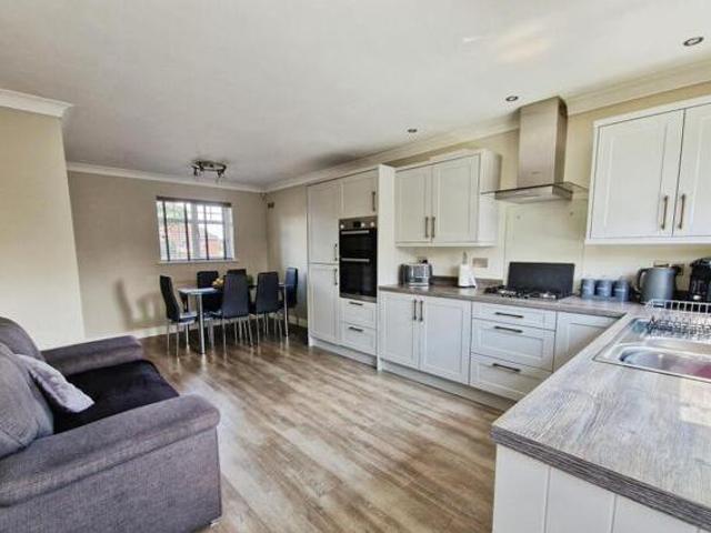 House for sale in Sykehouse, Doncaster