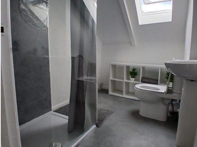 House for rent in Pontyclun, Wales