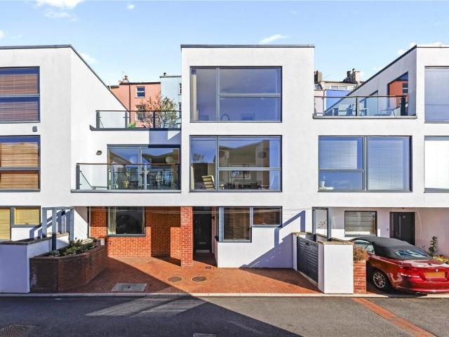 House for rent in Spike Island, Feckenham