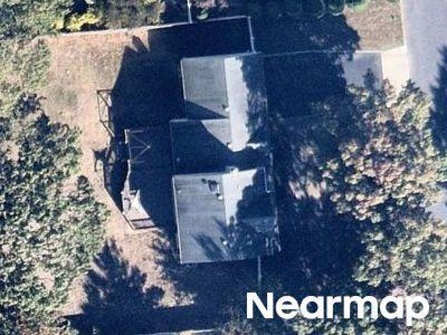 House for sale in Selden