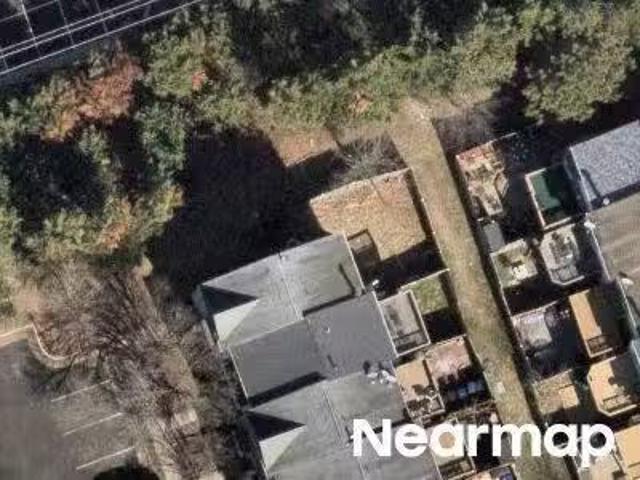 House for sale in Herndon