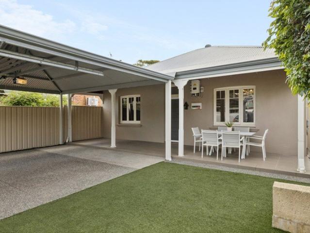 House for sale in Victoria Park, Town of Victoria Park