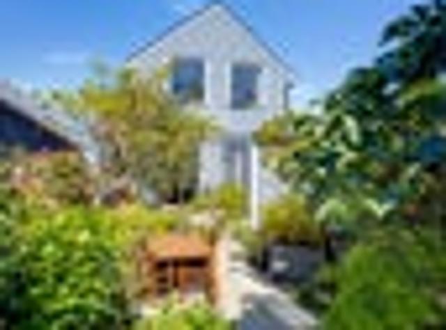House for sale in Lyttelton, Banks Peninsula Community