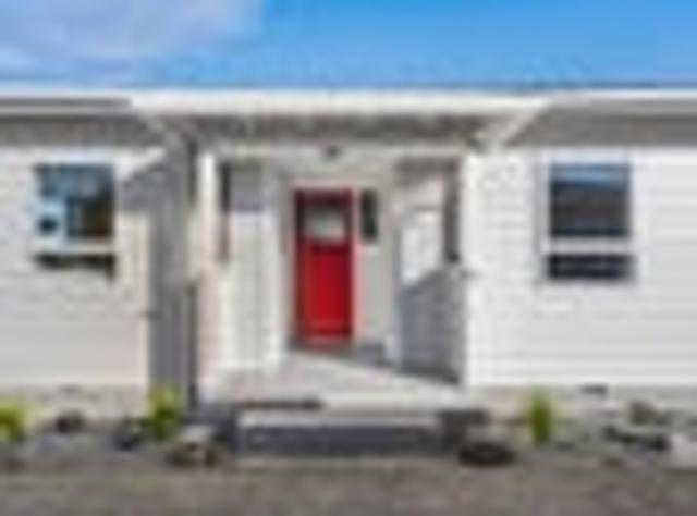 House for sale in Chaslands, Canterbury