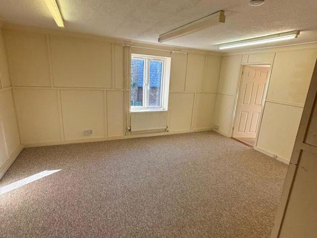 Apartment for rent in Oad Street, Kent