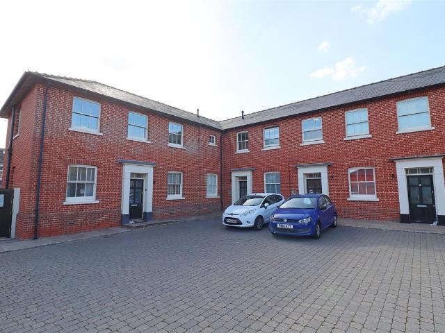 Apartment for rent in Bocking, Chipping Hill