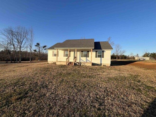 House for sale in Adamsville