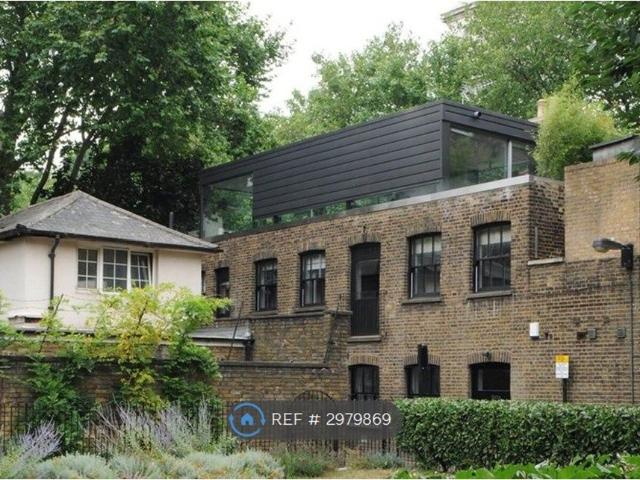 House for rent in Finsbury, Greater London
