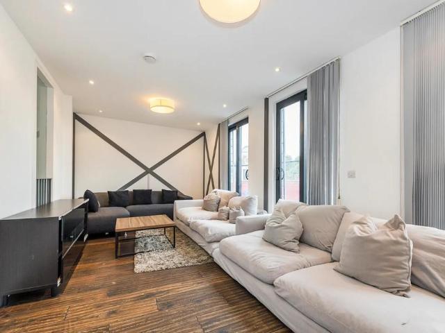 Apartment for rent in Shoreditch, Greater London