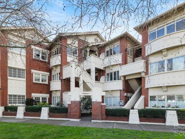 Apartment for rent in Camerons Creek, Victoria
