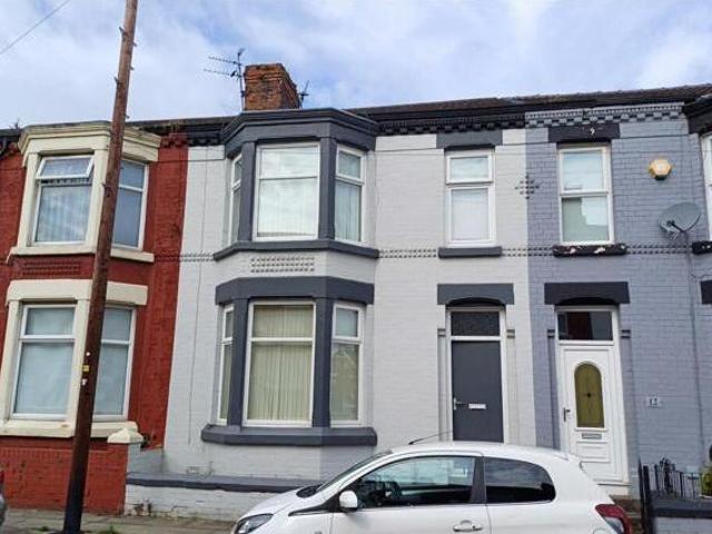 House for sale in Calderstones
