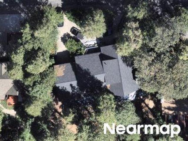 House for sale in Blue Jay, California