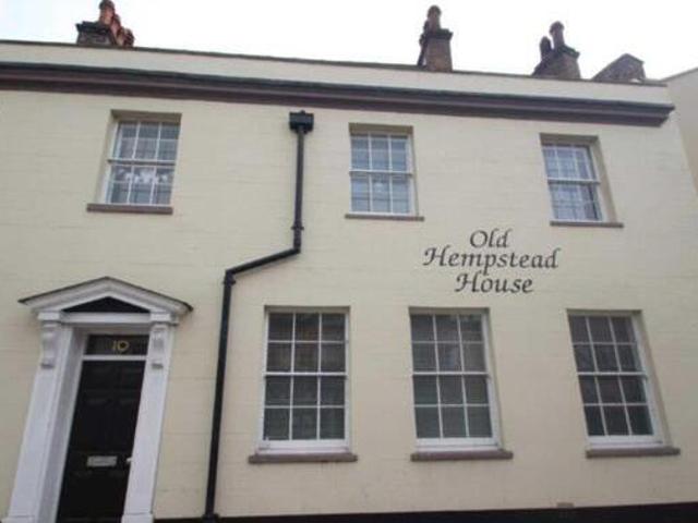 House for rent in Pouchen End, Hertfordshire