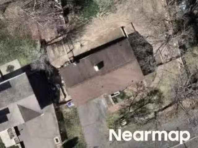 House for sale in Bridgeport