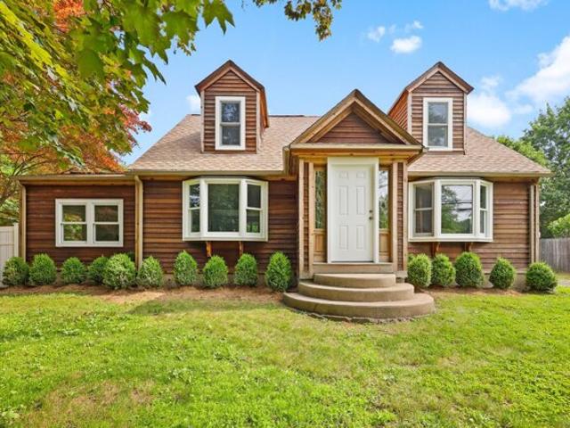 House for sale in Bridgeport