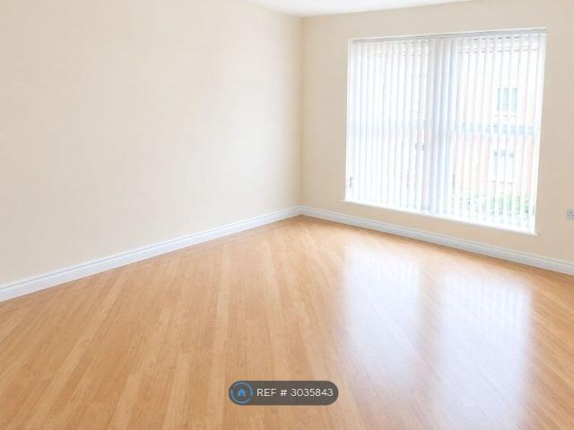 Apartment for rent in Rodbourne, Swindon