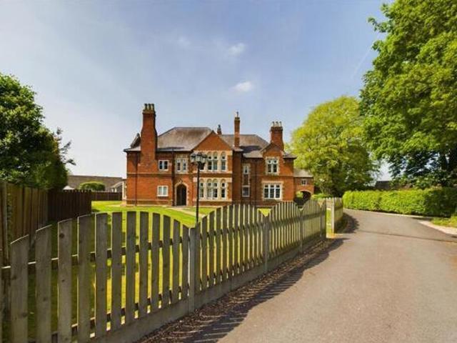 House for sale in Brayford, Lincolnshire