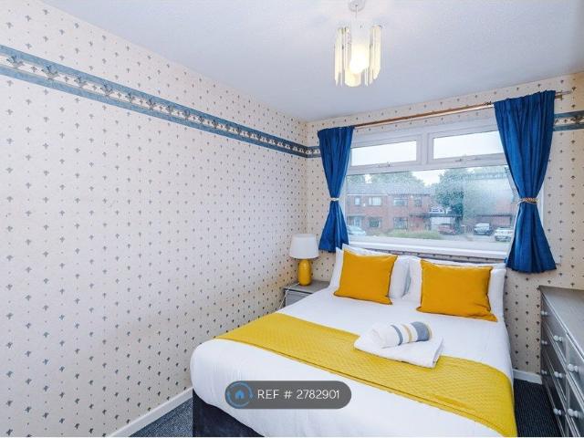 House for rent in Daisy Hill, Bolton