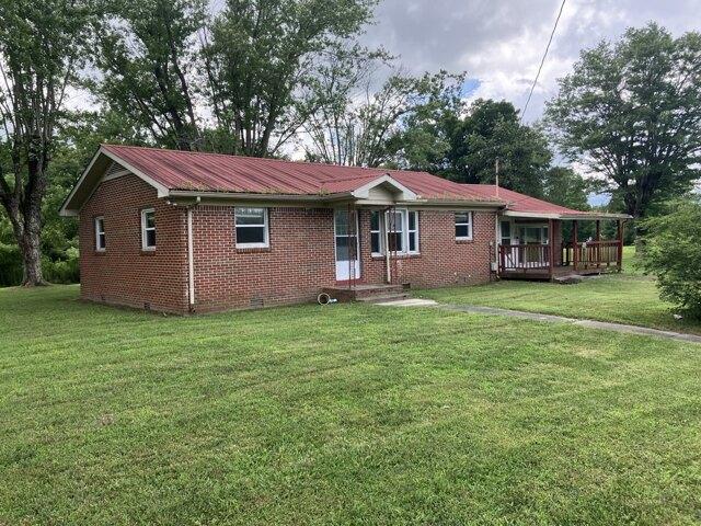 House for sale in Smithville