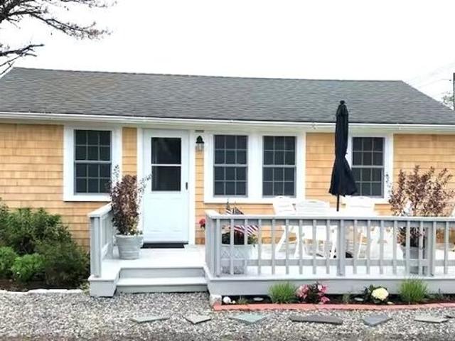 House for sale in Dennis, Massachusetts