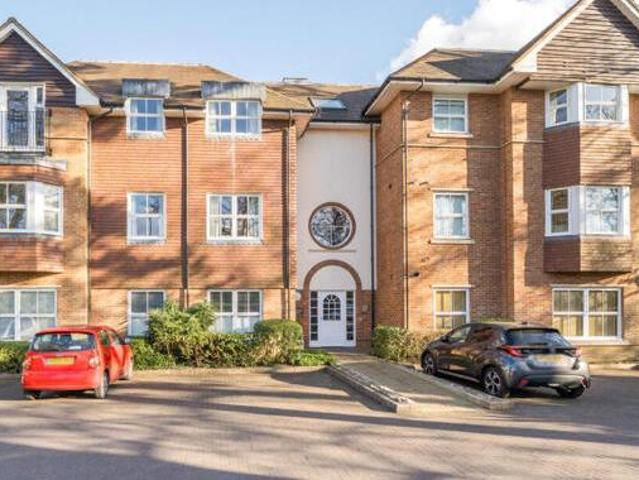 House for sale in Sheerwater, Woking