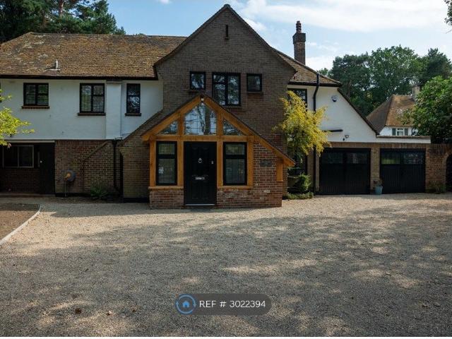 House for rent in Woking, Surrey