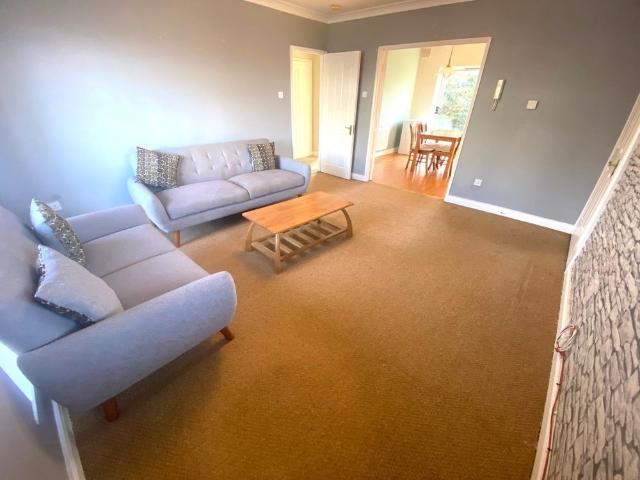 Apartment to rent in Bluebell, North Tipperary