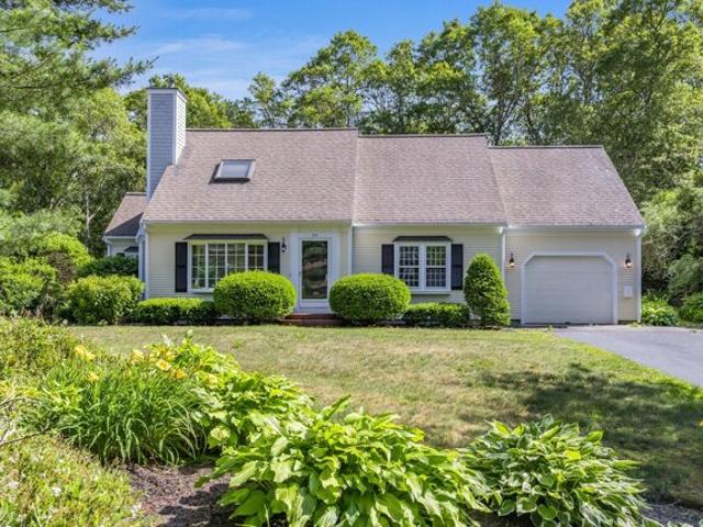 House for sale in Marstons Mills