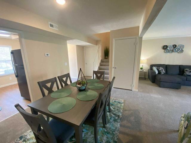 Apartment for rent in Roselawn, Ohio