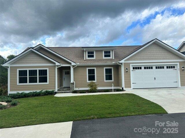 House for sale in Hendersonville, North Carolina